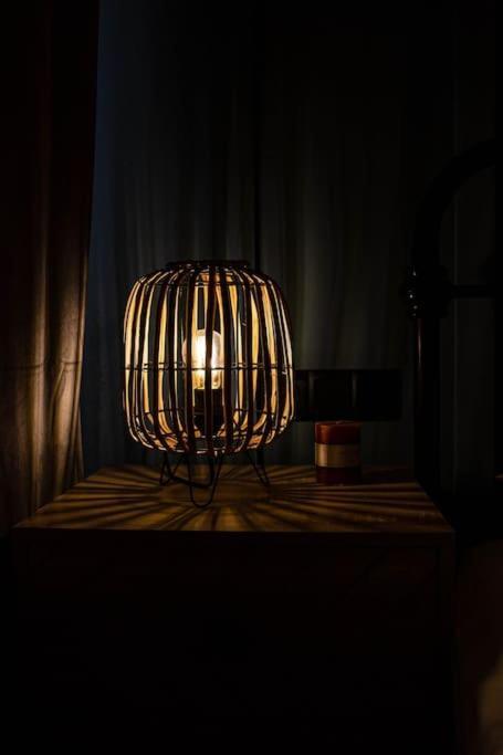 Blue Moon. Cozy Apartment Near Iulius Mall クルージュ＝ナポカ エクステリア 写真